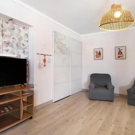 Luxurious Living - Da Rocha